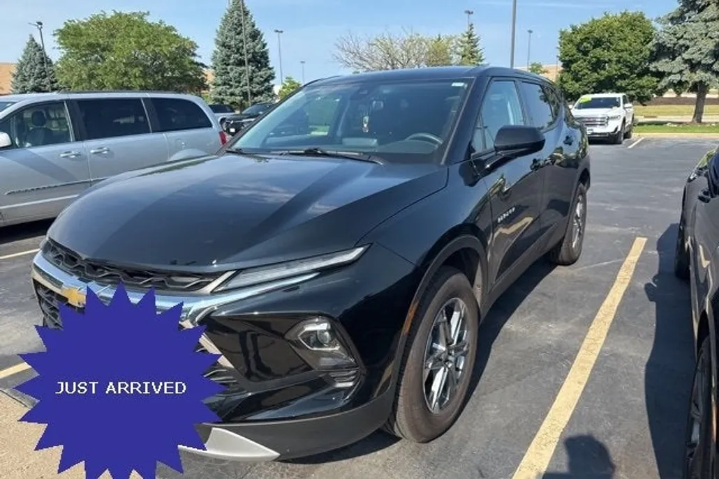 2023 Chevrolet Blazer 2LT photo 1