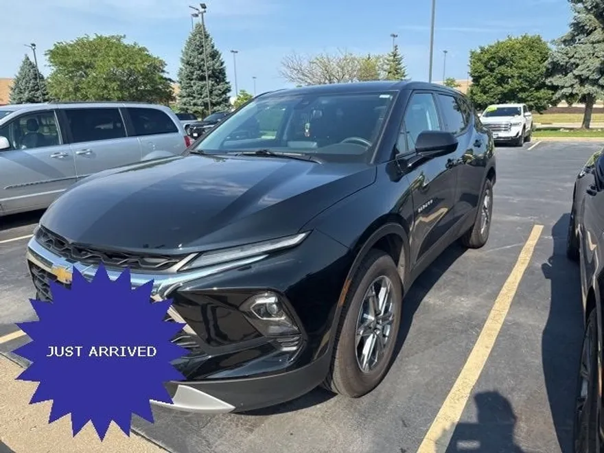 2023 Chevrolet Blazer 2LT photo 1
