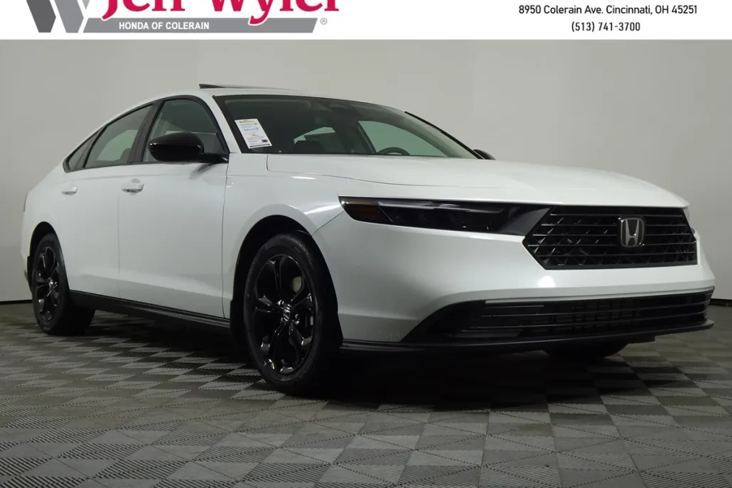 2025 Honda Accord SE photo 1