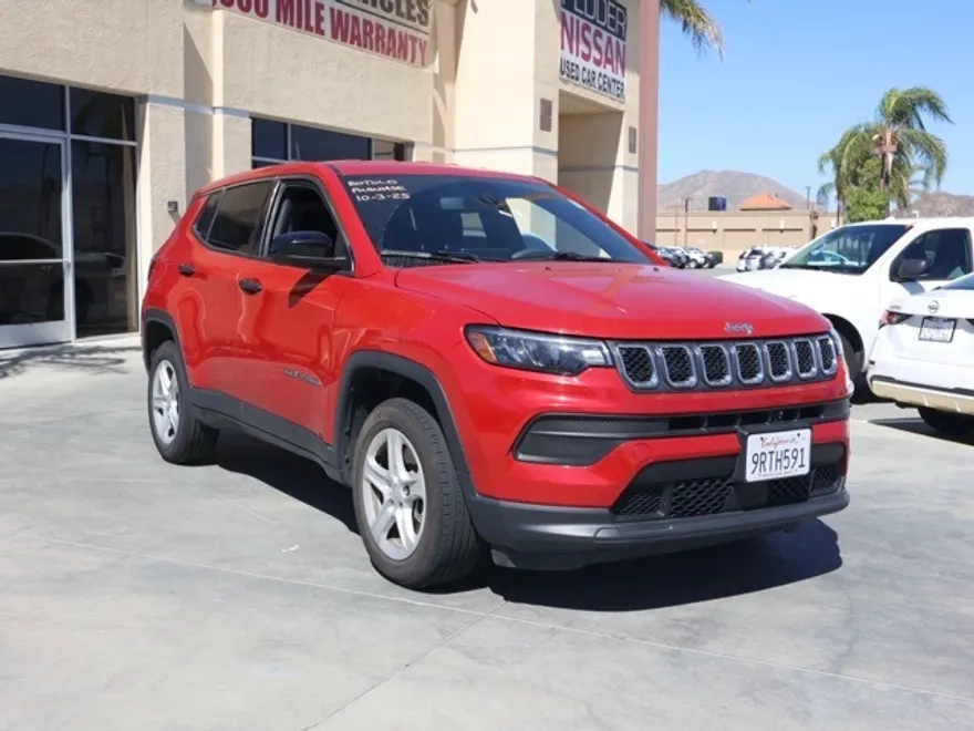 2023 Jeep Compass Sport photo 1