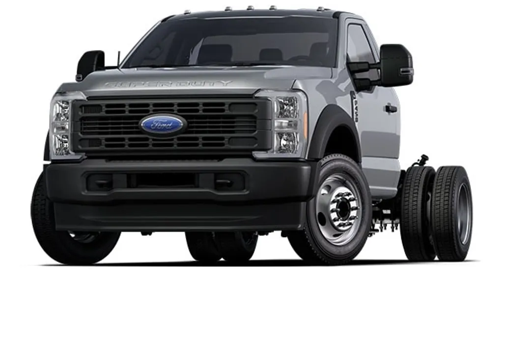 2024 Ford F-450 XLT photo 1