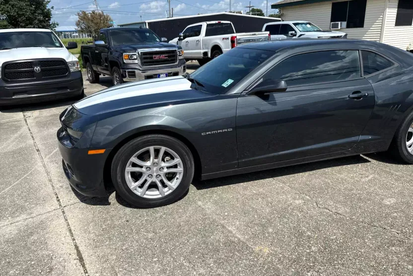 2015 Chevrolet Camaro Coupe photo 1
