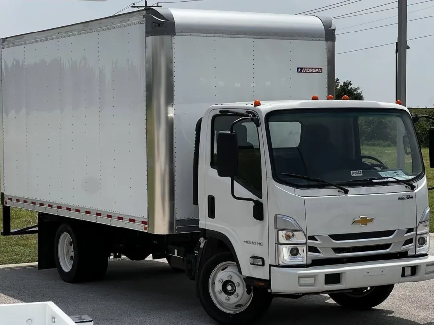 2024 Chevrolet Silverado 4500HD photo 1