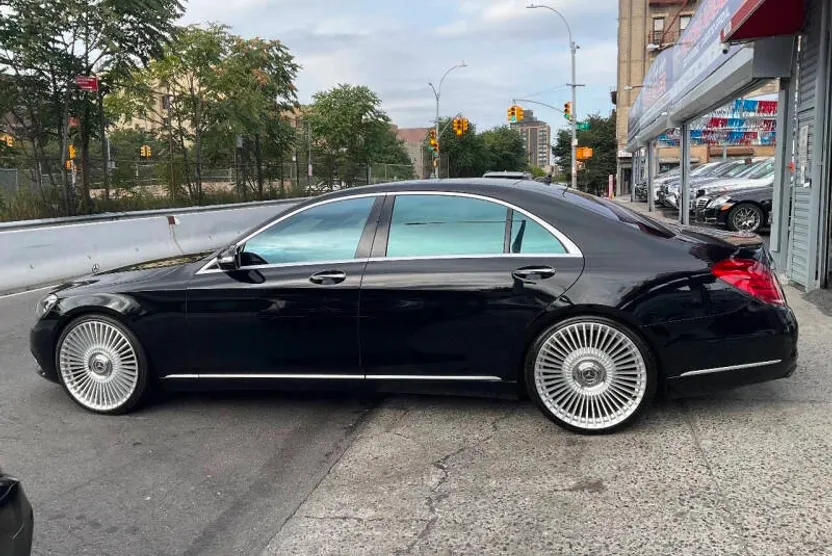 2017 Mercedes Benz S 550 photo 1