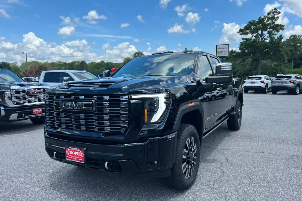 2025 Gmc Sierra 2500 HD Denali Ultimate photo 1