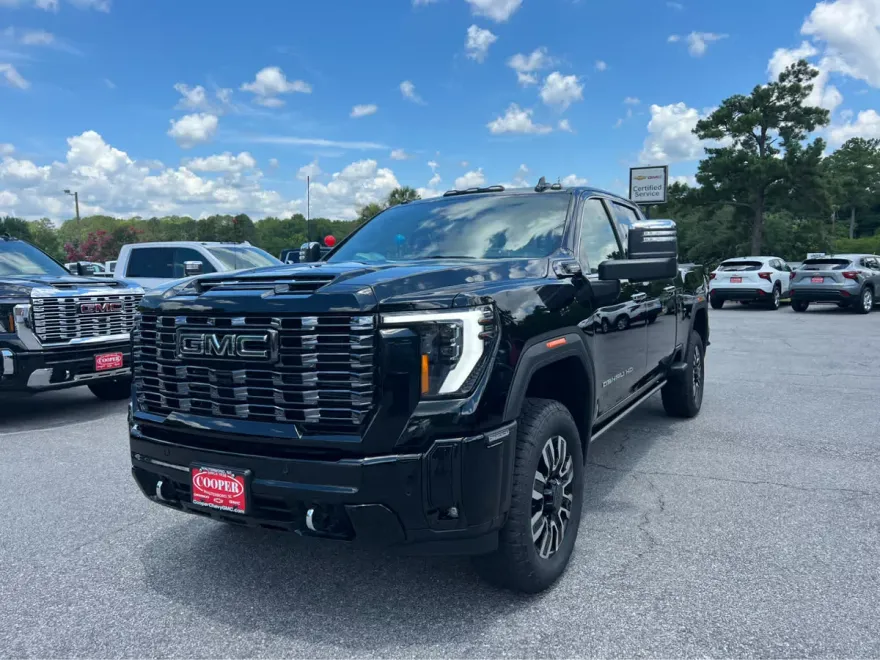 2025 Gmc Sierra 2500 HD Denali Ultimate photo 1