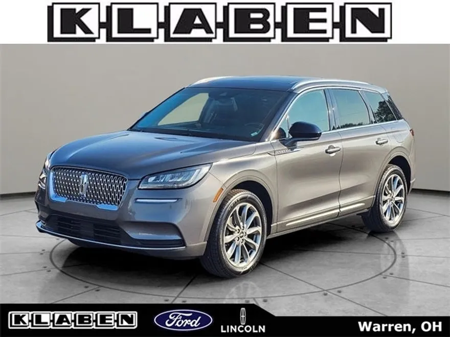 2022 Lincoln Corsair Standard photo 1