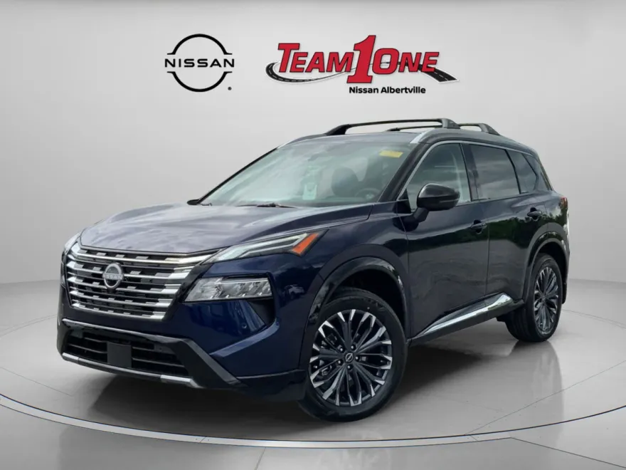 2025 Nissan Rogue Platinum photo 1