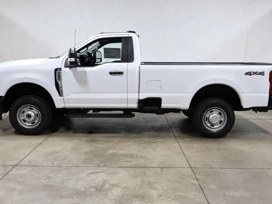 2026 Ford F-250 XL photo 1