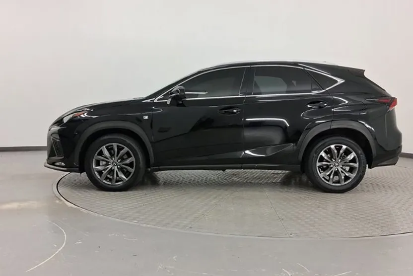 2020 Lexus NX 300 F SPORT photo 1