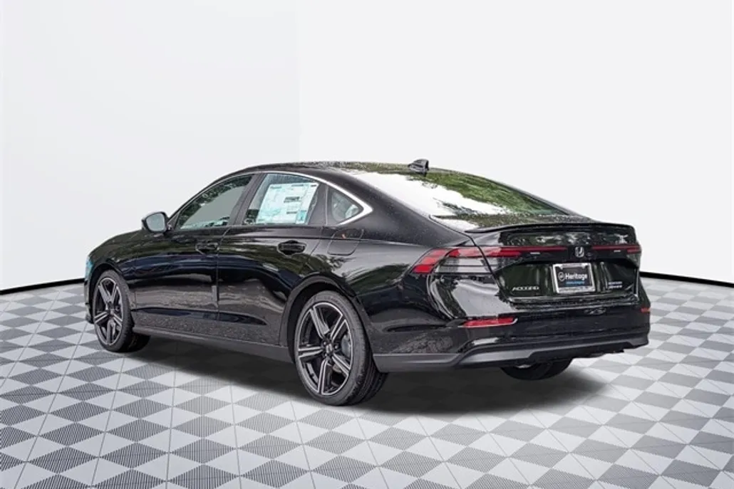 2025 Honda Accord Hybrid Sport photo 1
