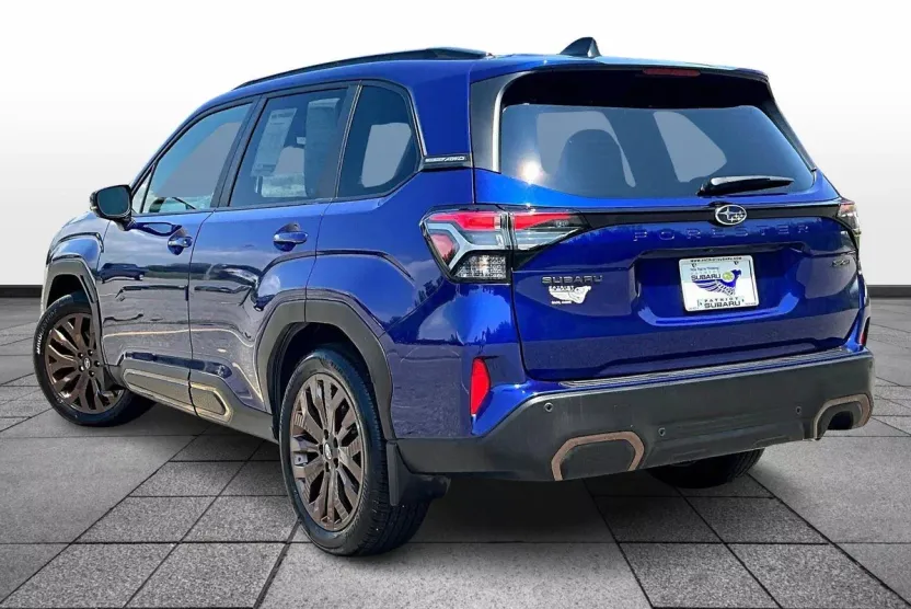 2025 Subaru Forester Sport photo 1