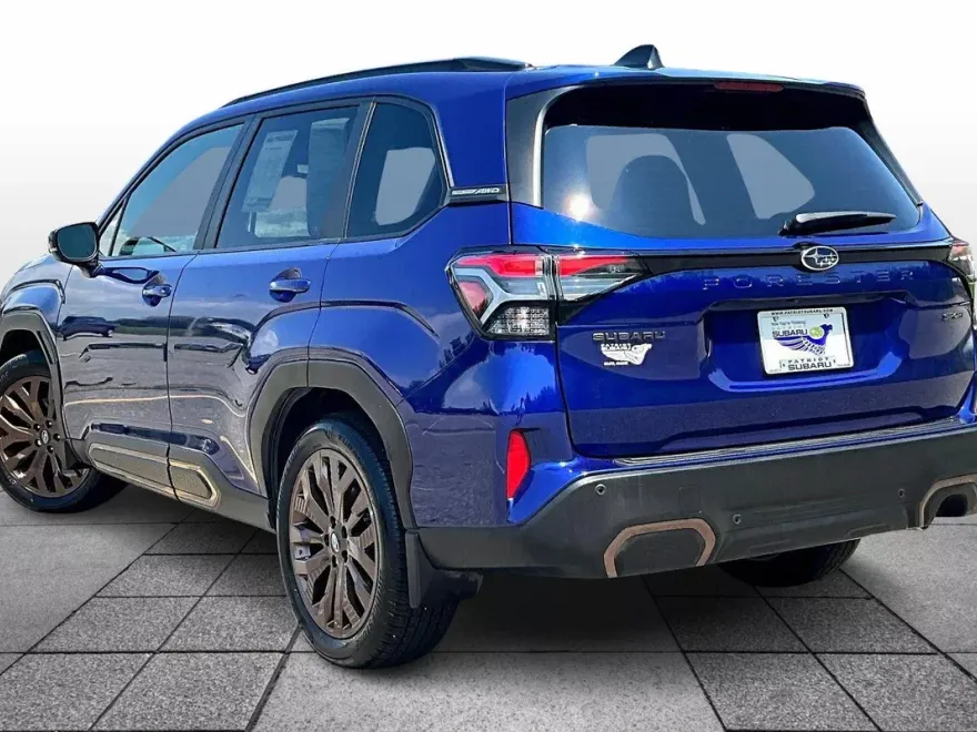 2025 Subaru Forester Sport photo 1