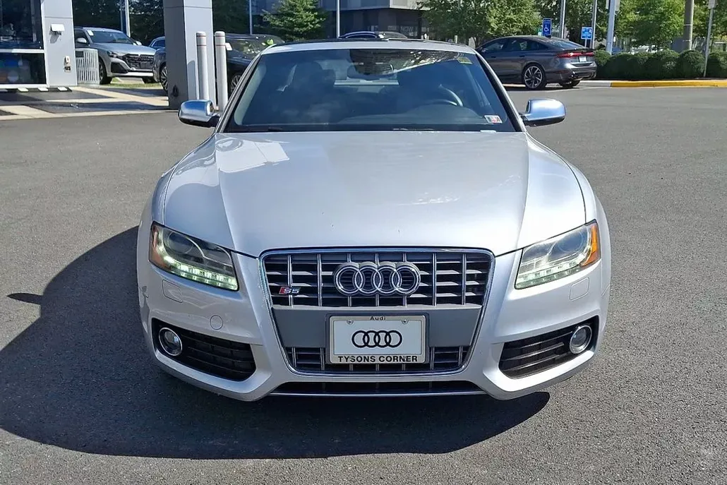 2012 Audi S5 Prestige photo 1