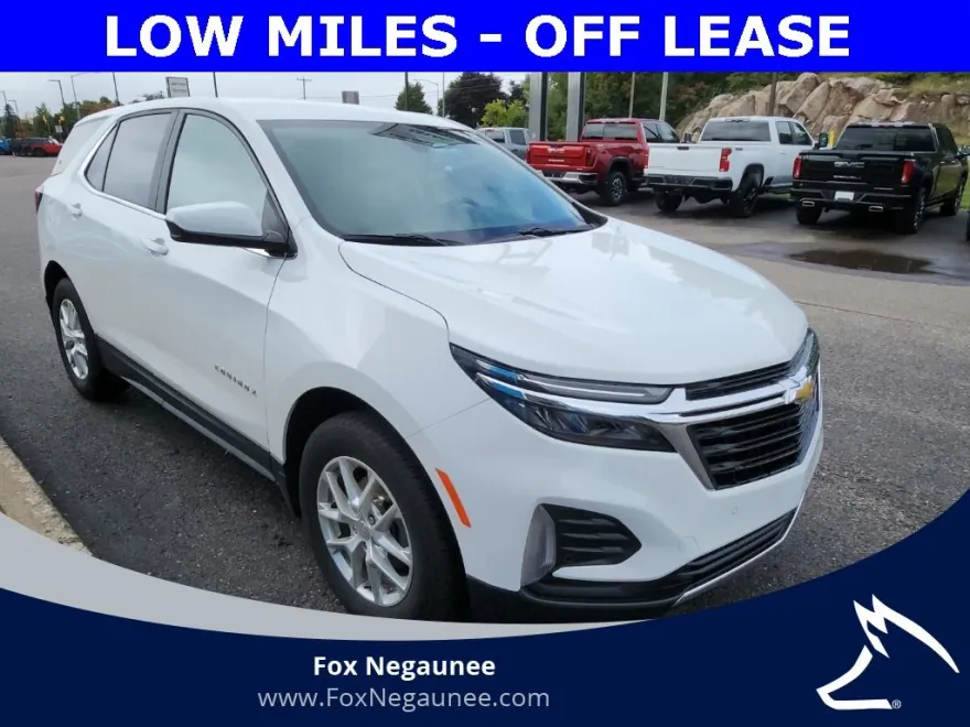 2024 Chevrolet Equinox LT photo 1
