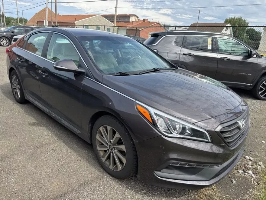 2015 Hyundai Sonata Sport photo 1