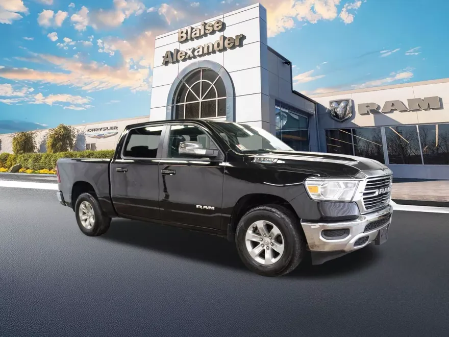 2024 Ram 1500 Laramie photo 1