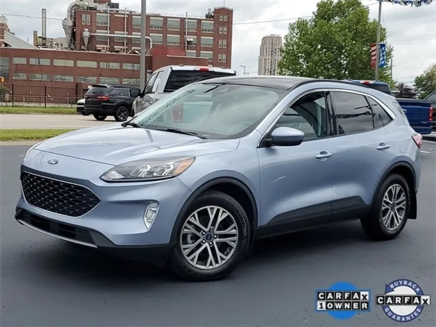 2022 Ford Escape SE photo 1