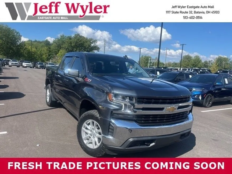 2021 Chevrolet Silverado 1500 LT photo 1