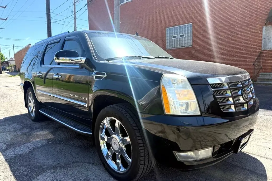 2007 Cadillac Escalade ESV photo 1