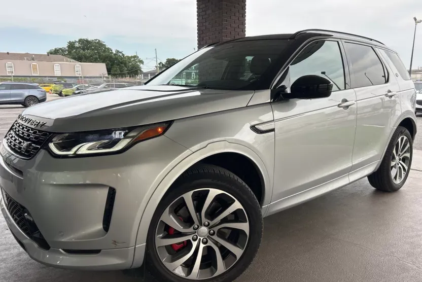 2023 Land Rover Discovery Sport SE R-Dynamic photo 1