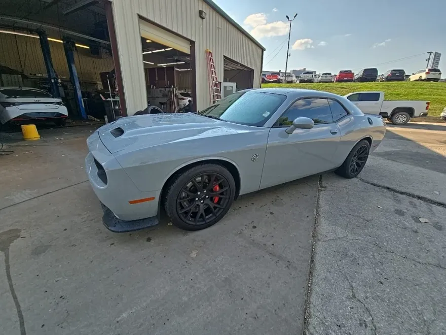 2021 Dodge Challenger SRT8 Hellcat photo 1