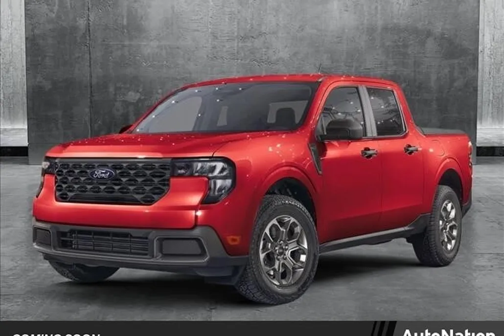 2025 Ford Maverick XLT photo 1