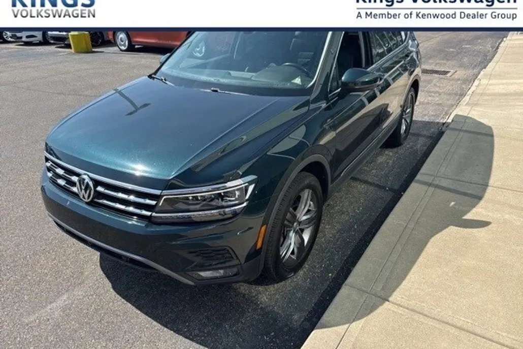 2019 Volkswagen Tiguan SEL Premium photo 1