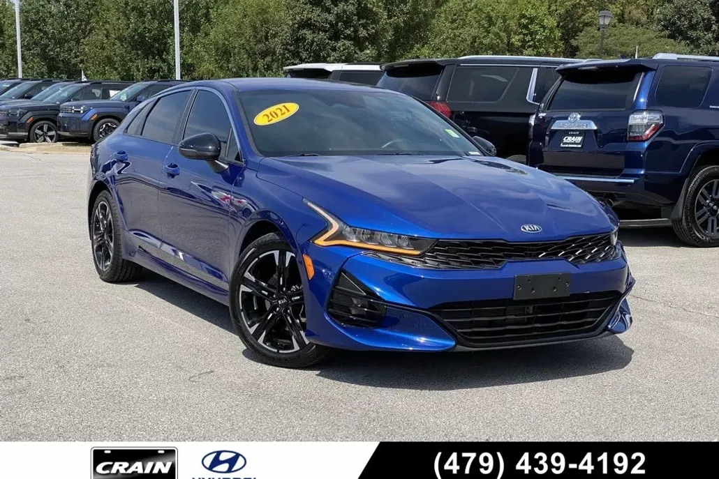 2021 Kia K5 GT-Line photo 1