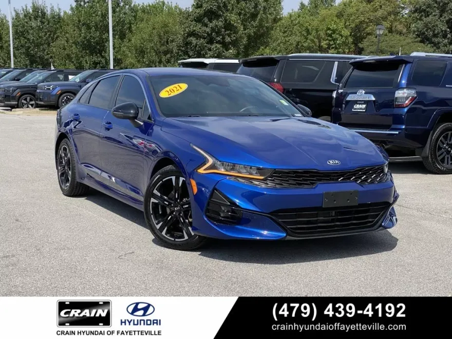 2021 Kia K5 GT-Line photo 1