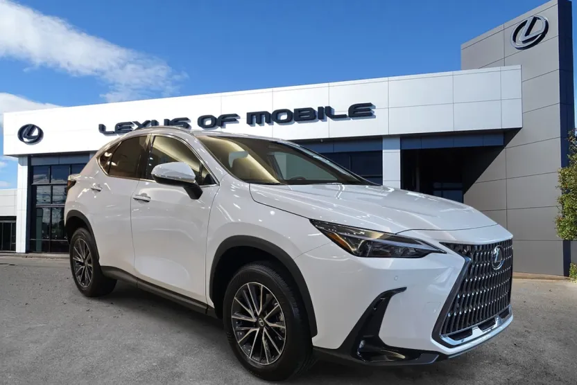 2026 Lexus NX 350 photo 1
