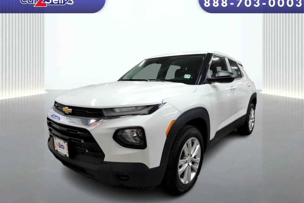 2023 Chevrolet Trailblazer LS photo 1
