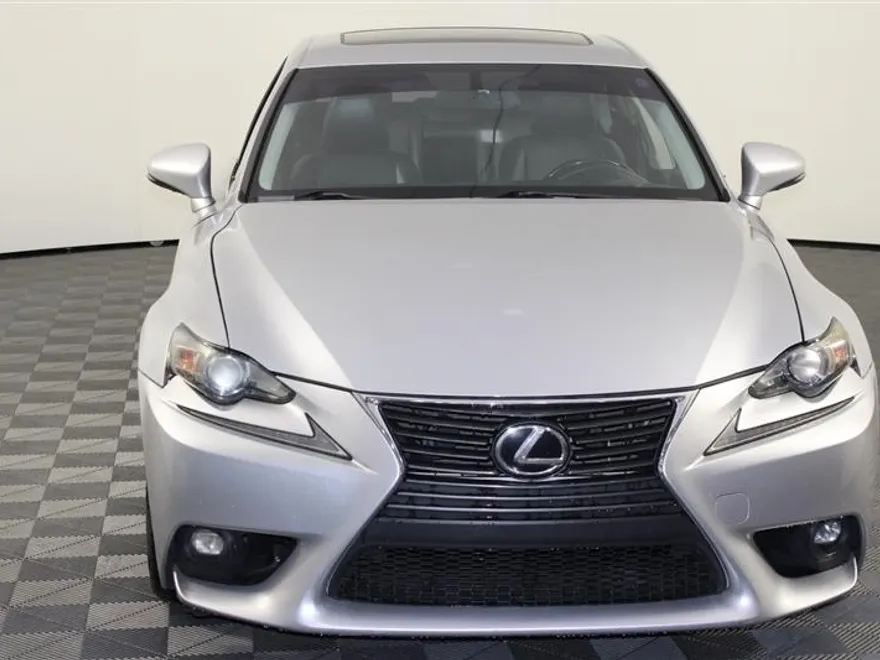 2015 Lexus IS 250 photo 1