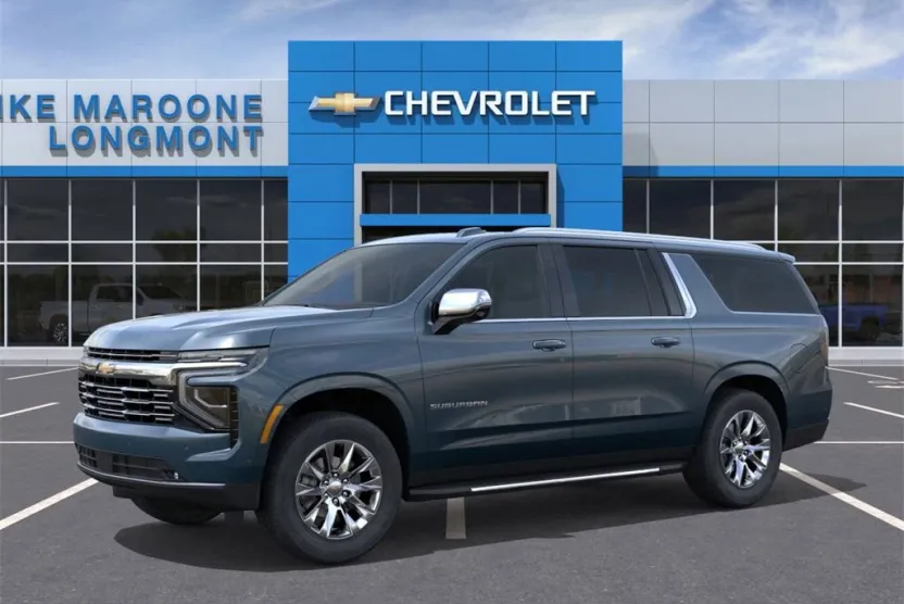 2025 Chevrolet Suburban Premier photo 1