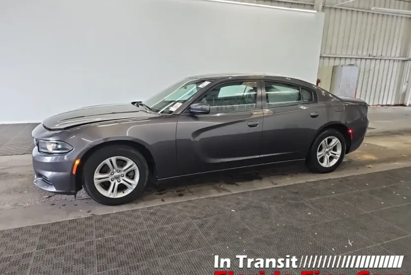 2021 Dodge Charger SXT photo 1