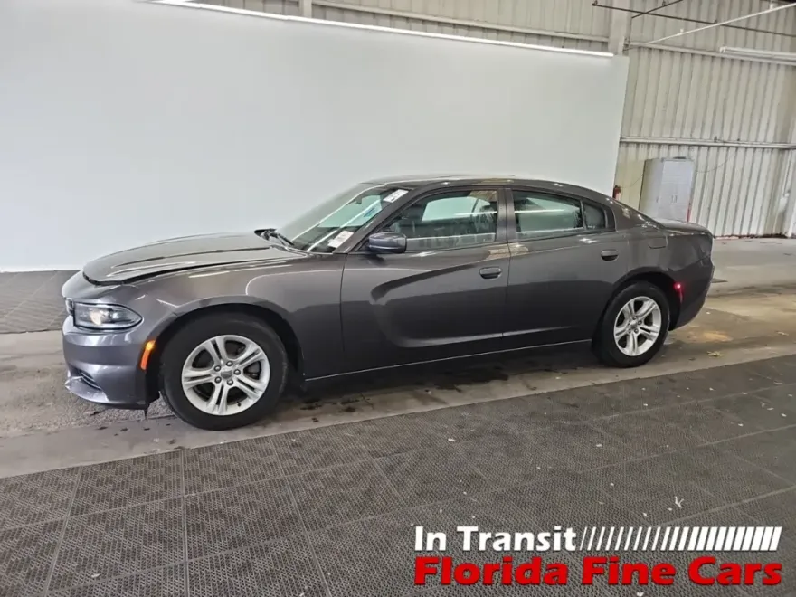 2021 Dodge Charger SXT photo 1