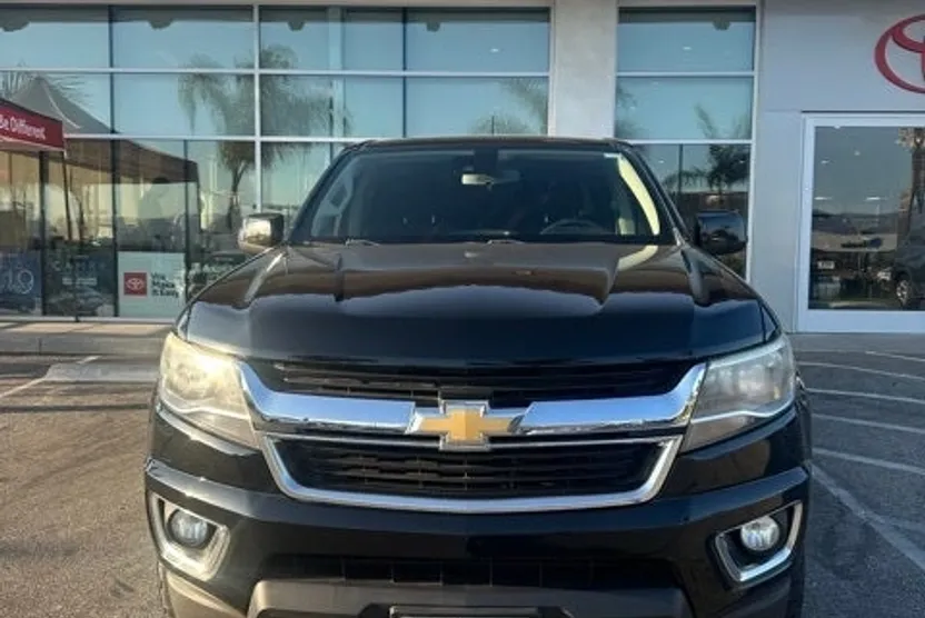 2019 Chevrolet Colorado LT photo 1