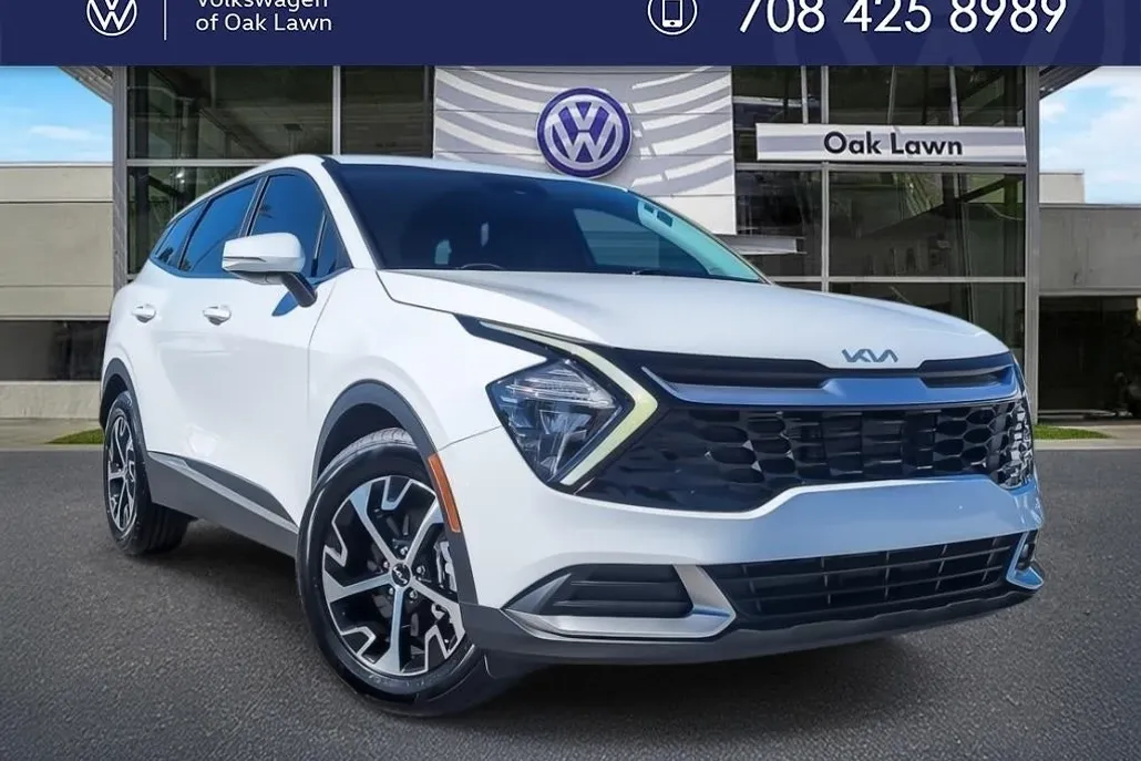 2023 Kia Sportage EX photo 1