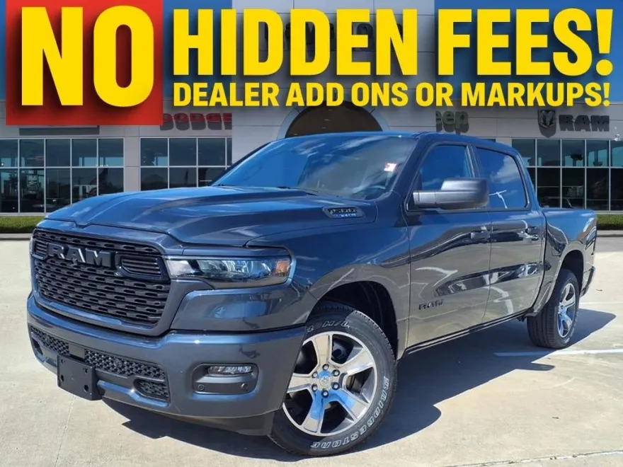 2025 Ram 1500 Tradesman photo 1