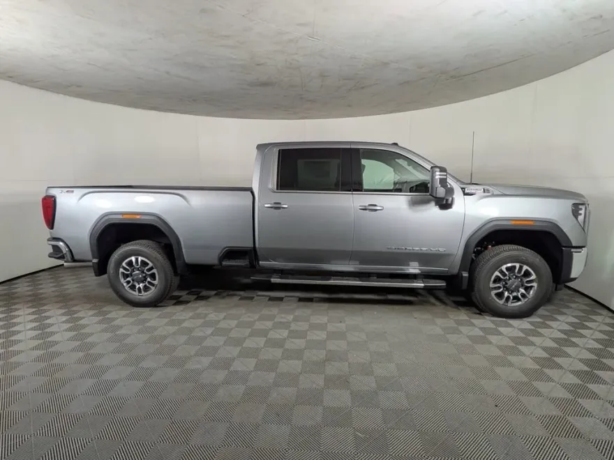 2026 Gmc Sierra 2500 HD SLE photo 1