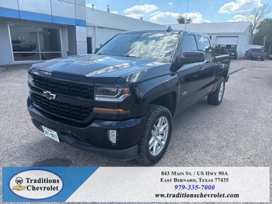 2018 Chevrolet Silverado 1500 LT photo 1