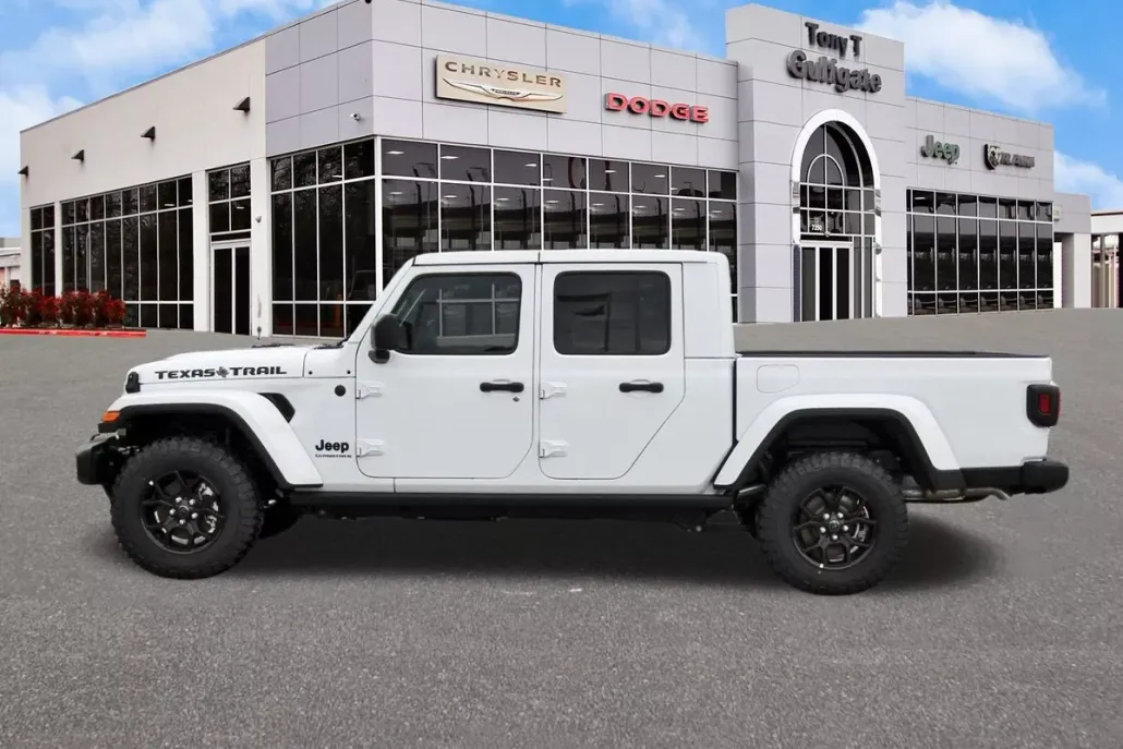 2025 Jeep Gladiator Texas Trail photo 1