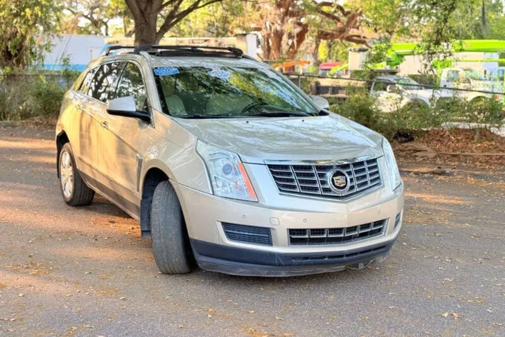 2014 Cadillac SRX Luxury photo 1