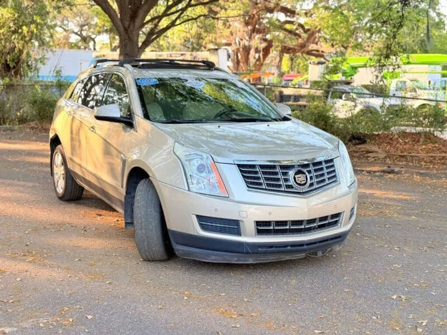 2014 Cadillac SRX Luxury photo 1