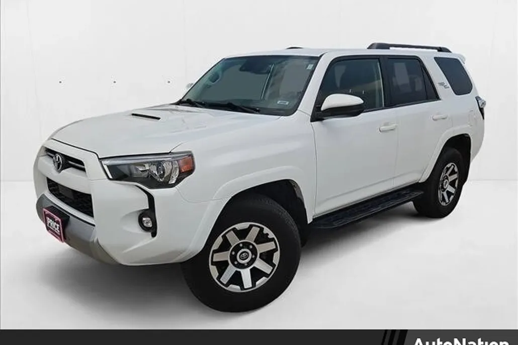 2023 Toyota 4Runner TRD photo 1