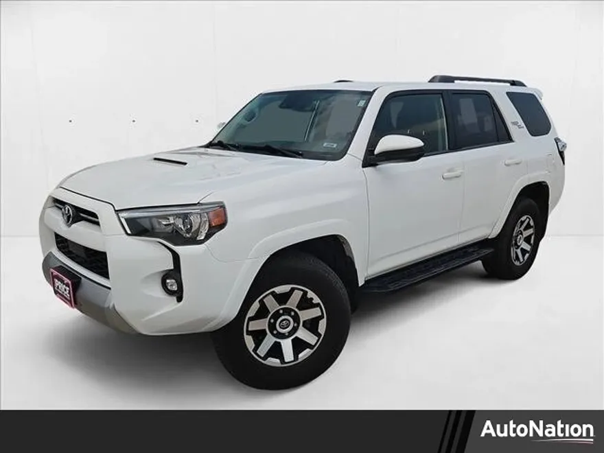 2023 Toyota 4Runner TRD photo 1