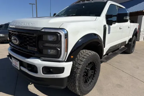 2024 Ford F-250 Lariat photo 3