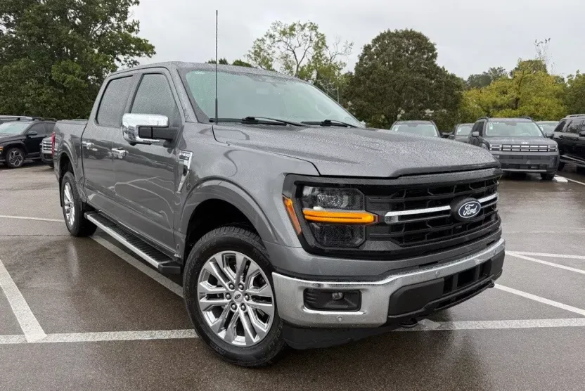 2024 Ford F-150 XLT photo 1