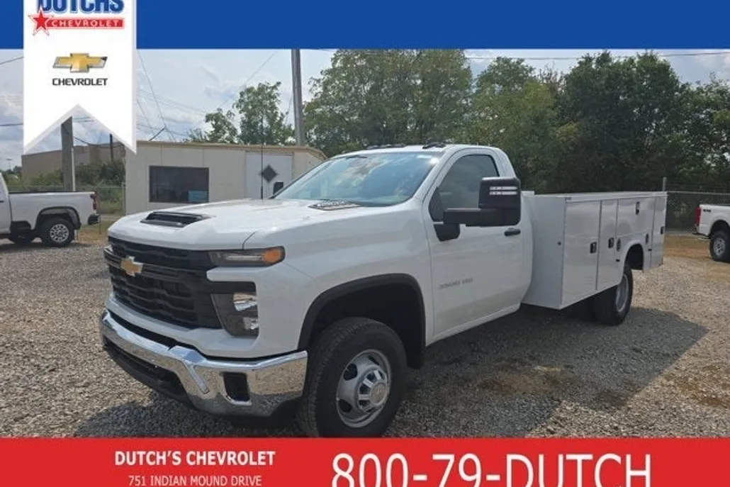 2025 Chevrolet Silverado 3500HD Work Truck photo 1