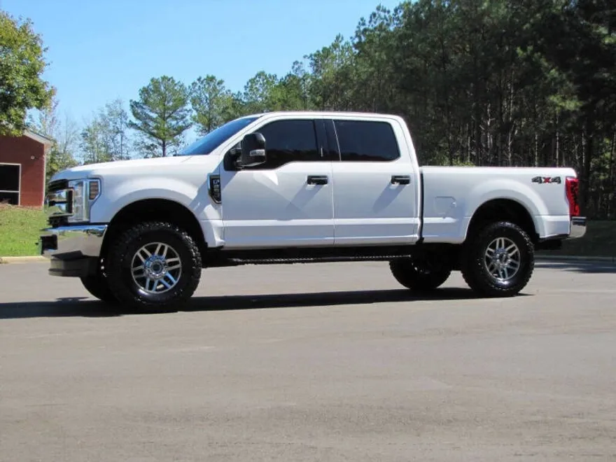 2018 Ford F-250 photo 1